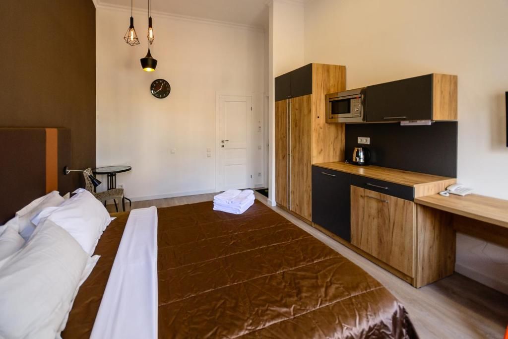 Апартаменты Partner Guest House Baseina Киев-59