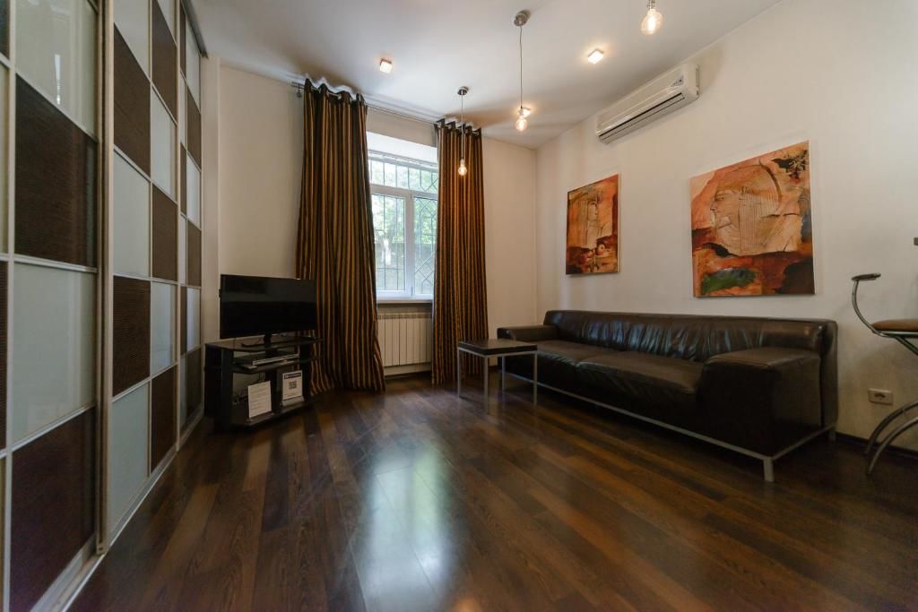 Апартаменты Partner Guest House Baseina Киев-85