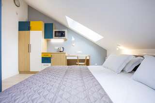 Апартаменты Partner Guest House Baseina Киев Улучшенный люкс-2