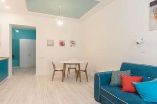 Апартаменты Partner Guest House Baseina Киев Современные светлые апартаменты на 1 этаже с 1 спальней-3