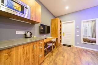 Апартаменты Partner Guest House Baseina Киев Апартаменты с балконом-5
