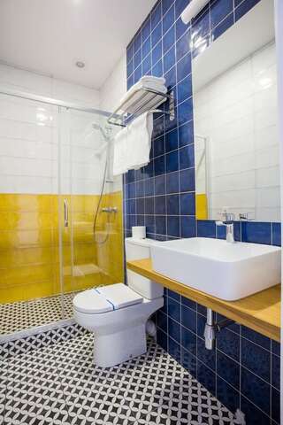 Апартаменты Partner Guest House Baseina Киев Бюджетный двухместный номер с 1 кроватью-1