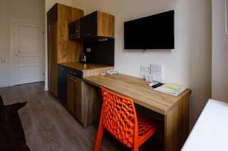 Апартаменты Partner Guest House Baseina Киев Апартаменты с балконом-6