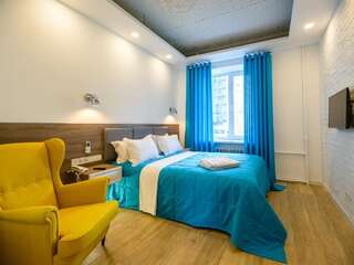 Апартаменты Partner Guest House Baseina Киев Апартаменты с балконом-1