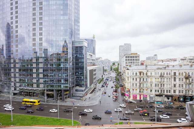 Апартаменты Partner Guest House Baseina Киев-24