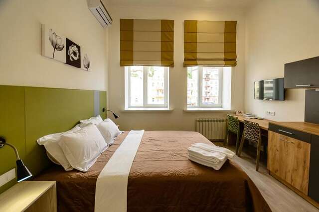 Апартаменты Partner Guest House Baseina Киев-49