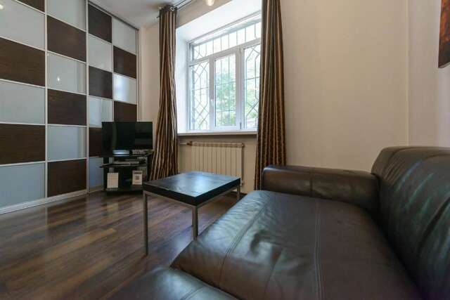 Апартаменты Partner Guest House Baseina Киев-86